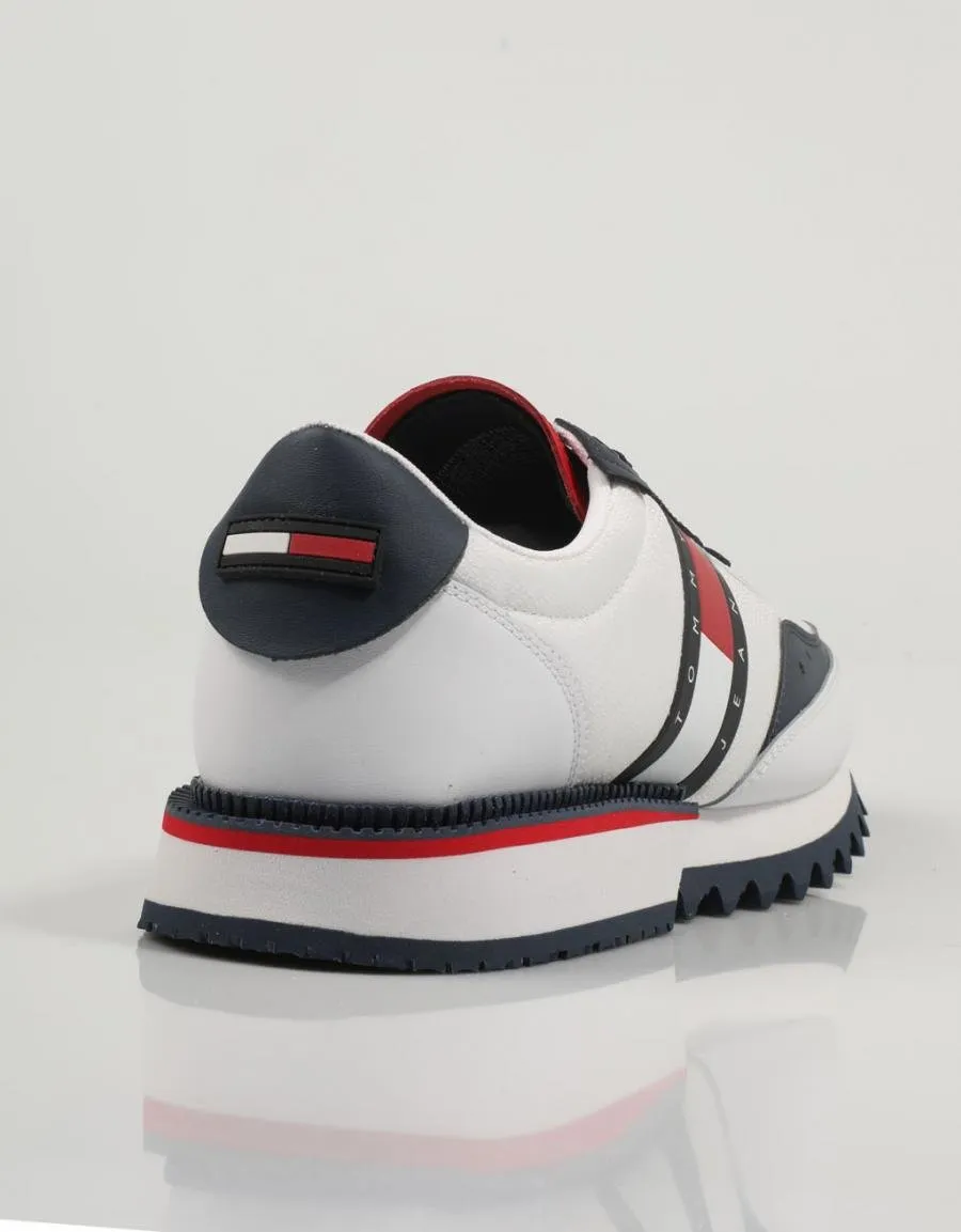  baskets TOMMY HILFIGER Tommy en Blanc 81417