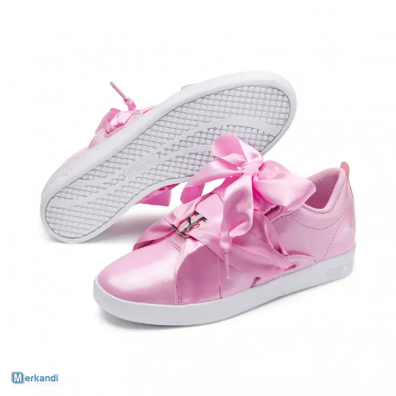 Calzado deportivo de marca para mujer