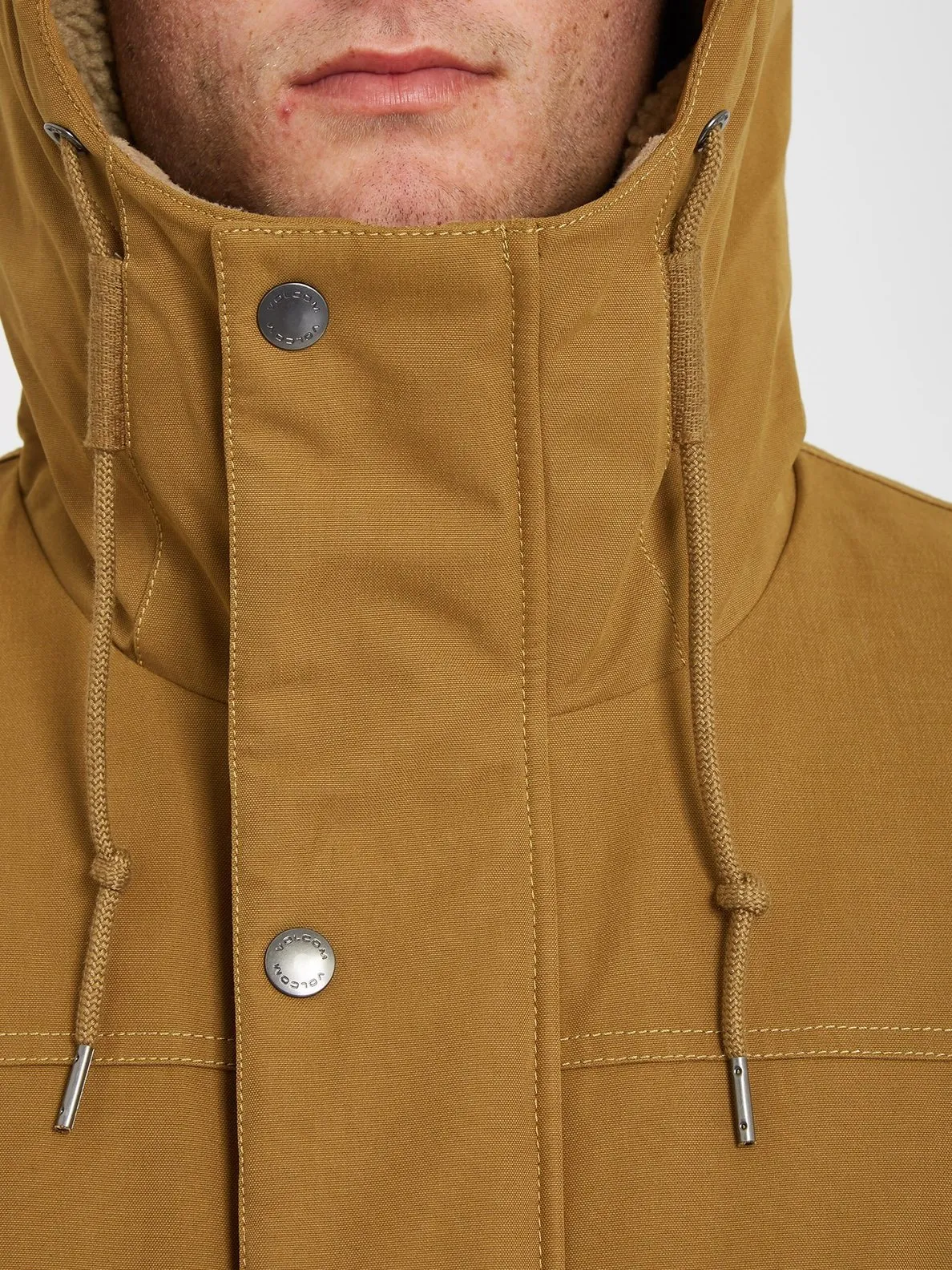 Chaqueta invierno Hombre VOLCOM con capucha STARGET 5K – BUTTERNUT Ref. A1732012_BTN camel