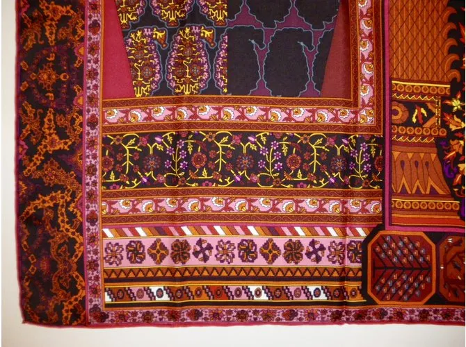 Hermès PERSONAS DE TAPIS Multicolor 